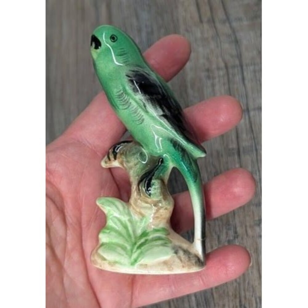 Vintage Enesco Ceramic 4" Green Parakeet on Stump Made in Japan